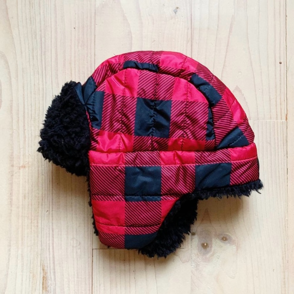 Old Navy Toddler winter red & black plaid check earflap faux fur hat